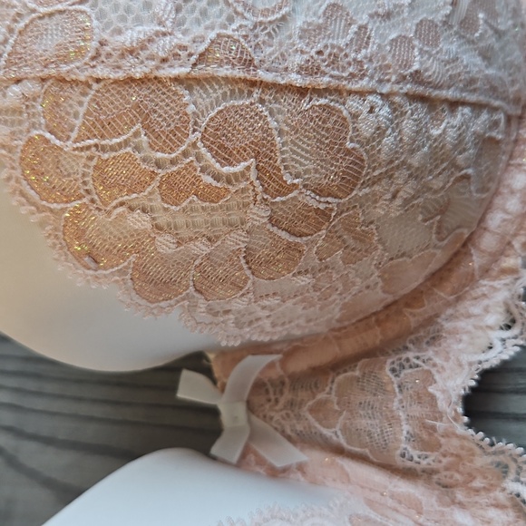 Vintage Victoria's secret Dream Angel lined demi bra - Picture 9 of 10